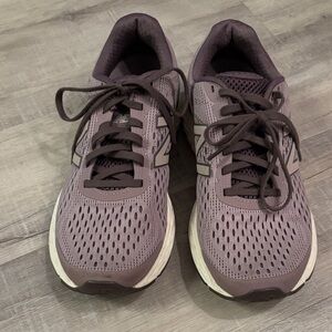 New Balance Women's Mauve Athletic Shoes